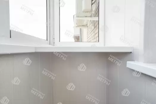 Отделка балкона панелями ПВХ с остеклением Provedal