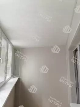 Остекление и отделка балкона