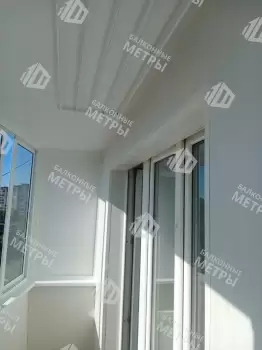 Остекление балкона и отделка стен